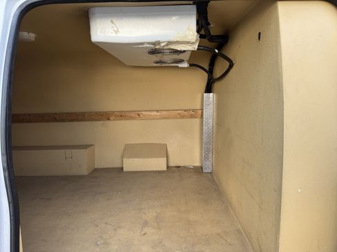 Used 2014 Ford E-250 and Econoline 250 Extended w/ Power Group image 10