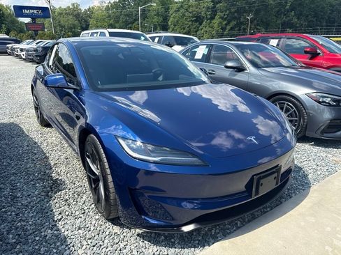 Used 2025 Tesla Model 3 Performance AWD/4WD image 2