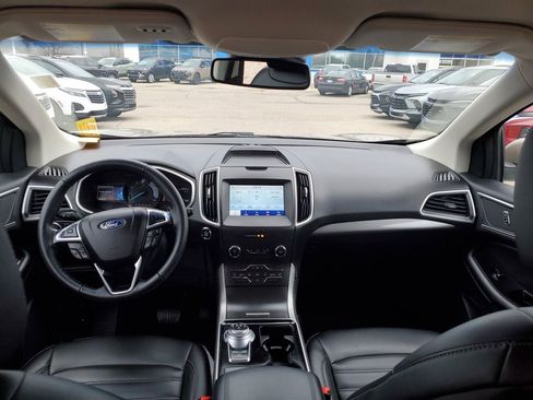 Used 2020 Ford Edge SEL w/ Convenience Package image 28