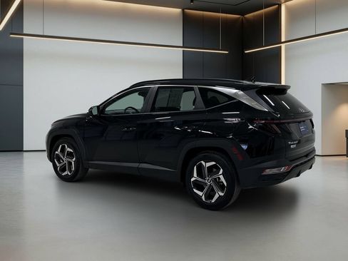 Certified 2024 Hyundai Tucson SEL w/ Convenience Package FWD image 3
