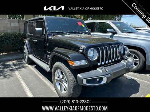 Used 2020 Jeep Wrangler Unlimited Sahara AWD/4WD image 1