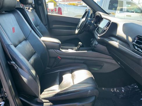 Certified 2023 Dodge Durango GT image 12