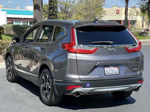 Used 2018 Honda CR-V Touring image 20