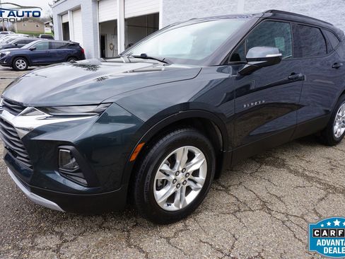 Used 2019 Chevrolet Blazer LT AWD/4WD image 3
