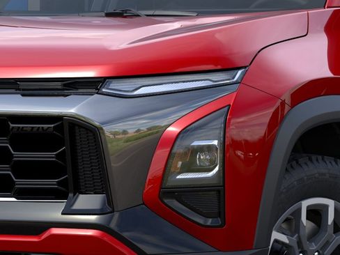 New 2026 Chevrolet Equinox ACTIV FWD image 10