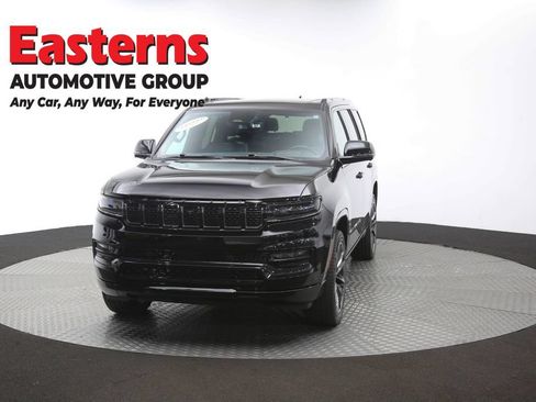 Used 2024 Jeep Grand Wagoneer Series II w/ Quick Order Packagew 28T AWD/4WD image 62