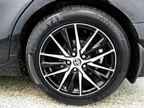 Used 2021 Toyota Camry SE AWD/4WD image 19