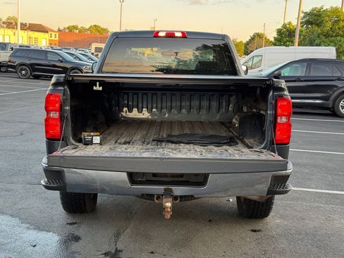 Used 2018 Chevrolet Silverado 1500 LT w/ All Star Edition AWD/4WD image 34