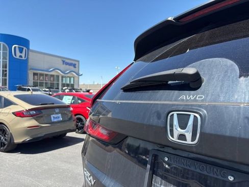 Used 2025 Honda CR-V Sport-L image 30