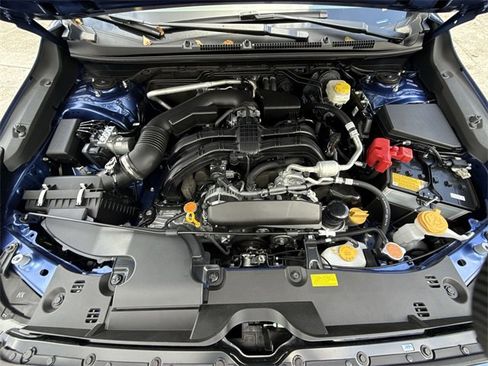 Certified 2025 Subaru Crosstrek 2.0i Premium image 27