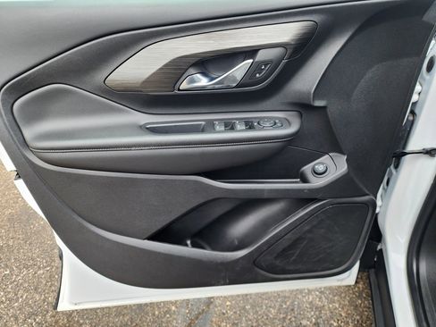 Certified 2023 GMC Terrain SLE w/ Driver Convenience Package image 20