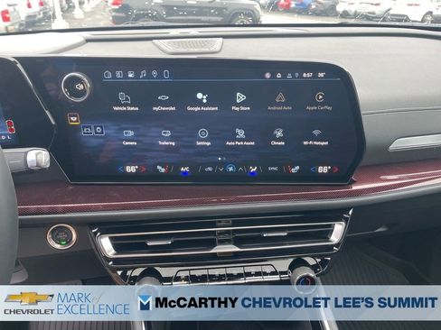 New 2026 Chevrolet Traverse Z71 w/ Enhanced Driving Package AWD/4WD image 32