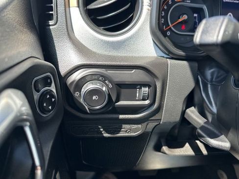 Used 2025 Jeep Wrangler Unlimited Sport AWD/4WD image 23