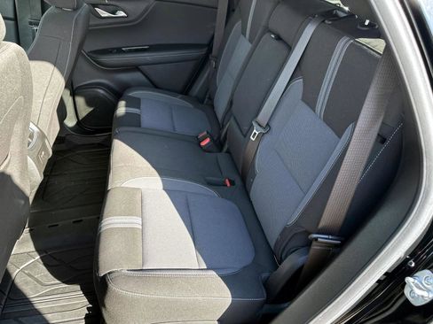 Certified 2024 Chevrolet Blazer LT w/ Convenience Package image 10