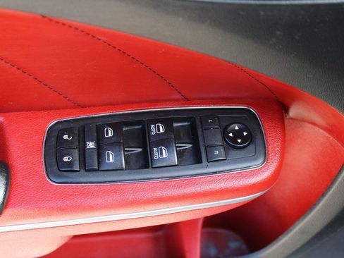 Used 2019 Dodge Charger Scat Pack w/ Dynamics Package RWD image 24