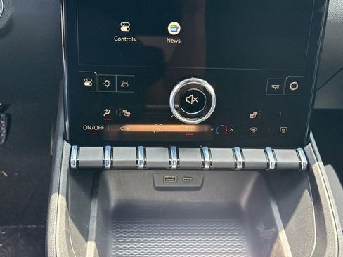 New 2026 GMC Terrain Elevation AWD/4WD image 24