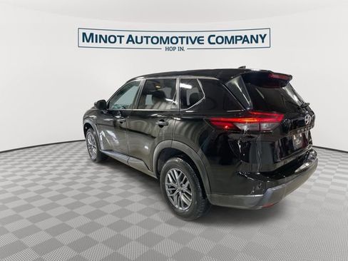Used 2024 Nissan Rogue S AWD/4WD image 6