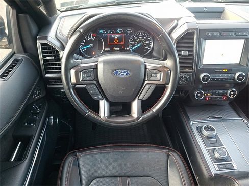 Used 2021 Ford Expedition Max Limited image 13