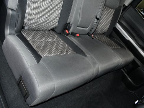 Used 2019 Toyota Tundra SR5 w/ SR5 Upgrade Package AWD/4WD image 20