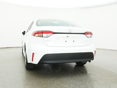 New 2026 Toyota Corolla LE image 15