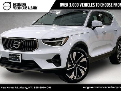 Certified 2024 Volvo XC40 B5 Plus w/ Protection Package Premier