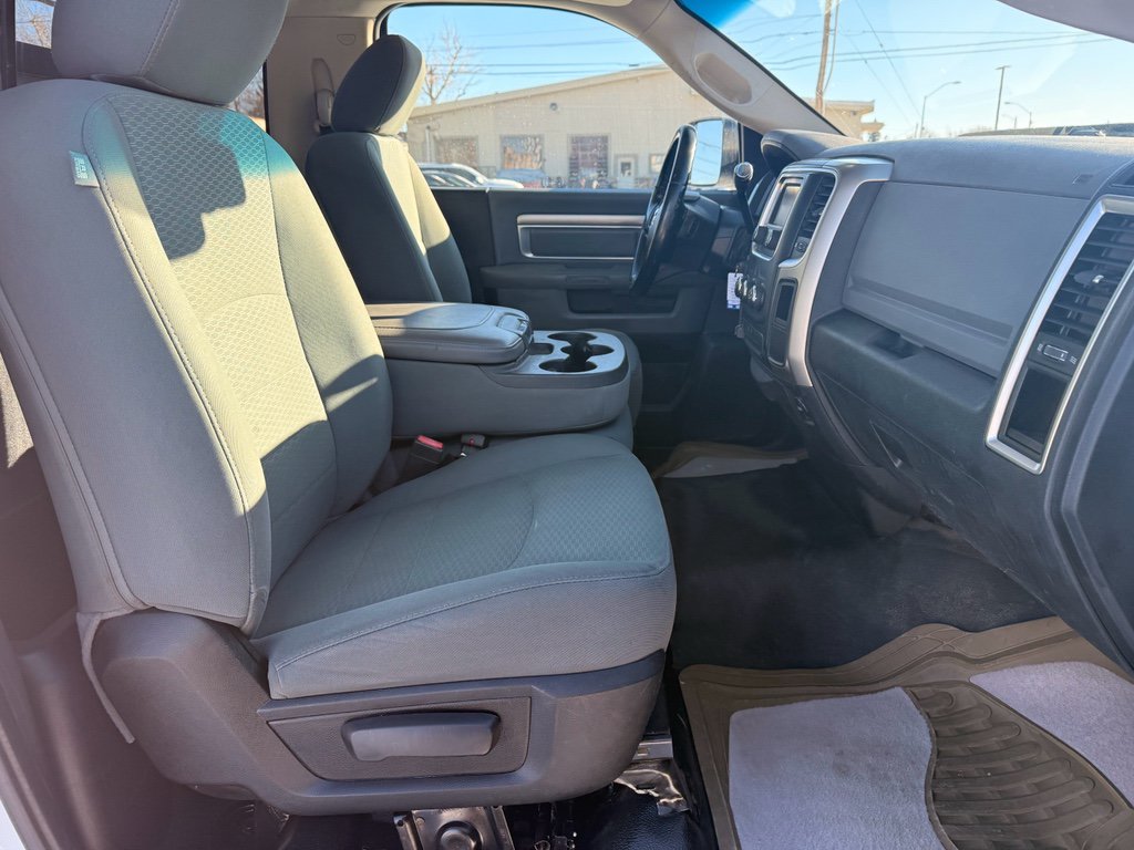 Used 2015 RAM 2500 SLT w/ Luxury Group RWD image 14