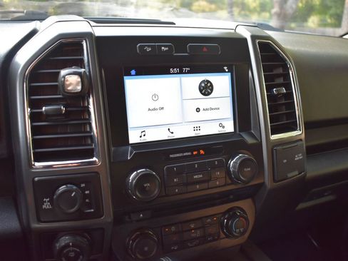 Used 2017 Ford F150 XLT w/ Equipment Group 302A Luxury AWD/4WD image 32