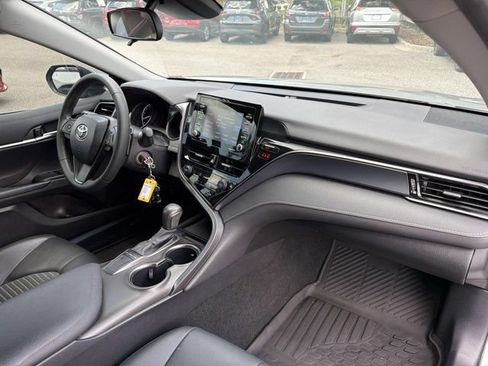Certified 2023 Toyota Camry SE FWD image 18