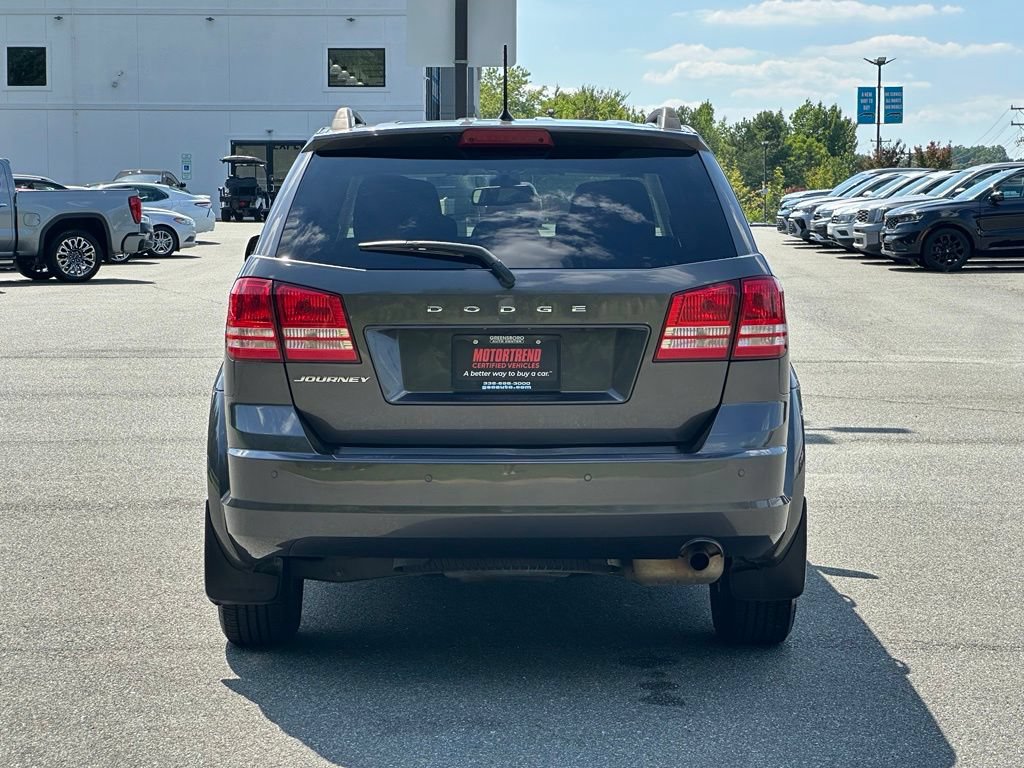 Used 2020 Dodge Journey SE FWD image 6