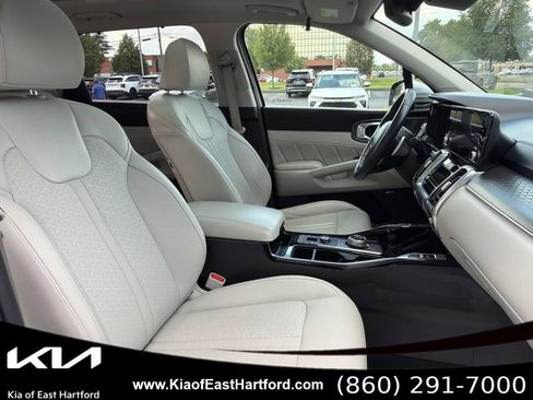 Used 2023 Kia Sorento SX Prestige AWD/4WD image 11