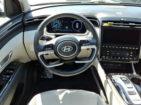 Used 2024 Hyundai Tucson Limited AWD/4WD image 14
