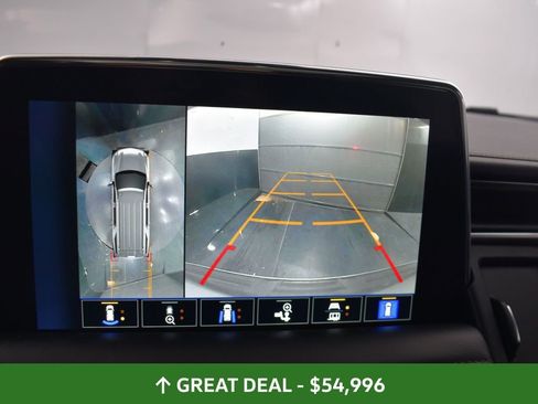 Used 2023 Chevrolet Tahoe High Country w/ Premium Package 2 AWD/4WD image 37