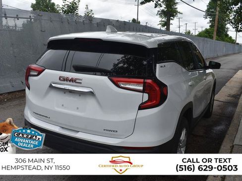 Used 2024 GMC Terrain SLE AWD/4WD image 6