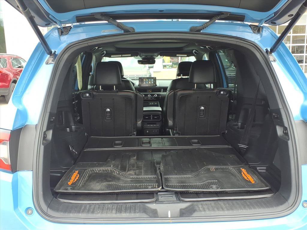 Used 2023 Honda Pilot TrailSport image 10