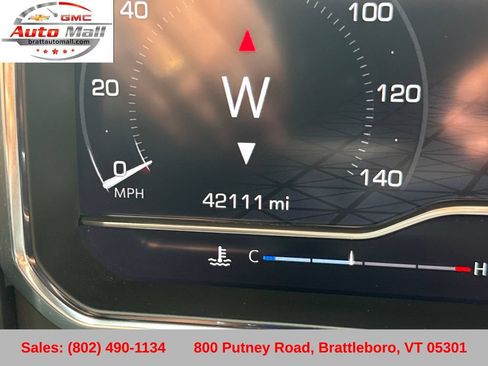 Used 2024 GMC Sierra 1500 AT4 w/ Technology Package AWD/4WD image 18