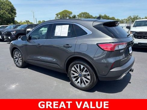 Used 2020 Ford Escape Titanium AWD/4WD image 4