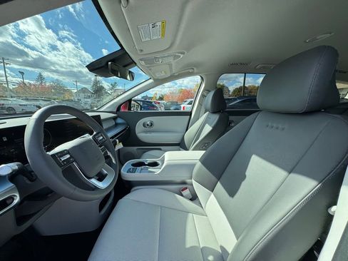 New 2026 Hyundai Ioniq 9 SEL w/ Tow & Go Package image 20