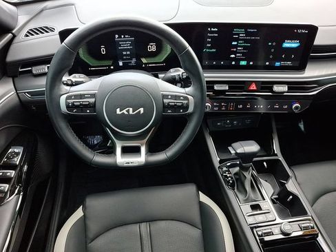 Certified 2025 Kia K5 GT-Line AWD/4WD image 11