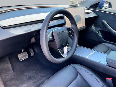 Used 2024 Tesla Model 3 Long Range AWD/4WD image 15