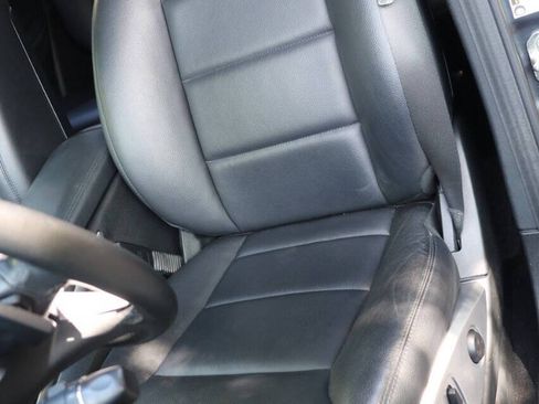 Used 2011 Mercedes-Benz ML 350 2WD image 21