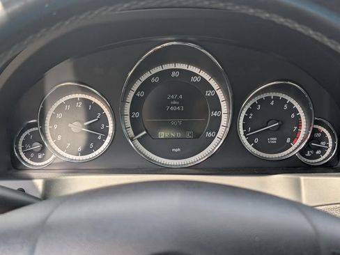 Used 2011 Mercedes-Benz E 350 Cabriolet image 21