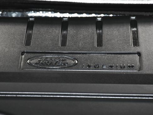 Used 2022 Land Rover Range Rover Evoque SE image 68