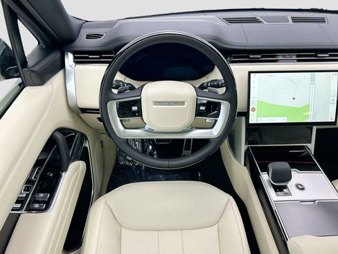 New 2026 Land Rover Range Rover SE image 10