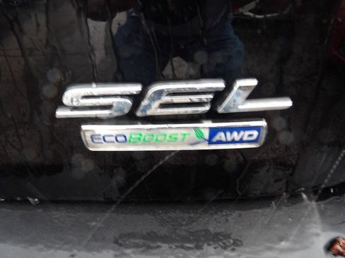 Used 2017 Ford Edge SEL w/ Class II Trailer Tow Package AWD/4WD image 4