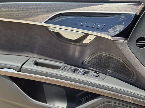 New 2026 Audi A8 L 3.0T AWD/4WD image 28