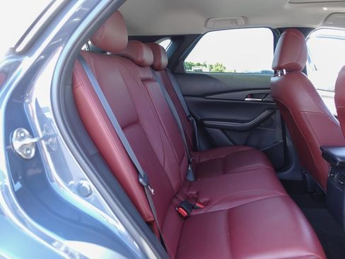 Used 2025 MAZDA CX-30 AWD 2.5 S w/ Preferred Package image 16