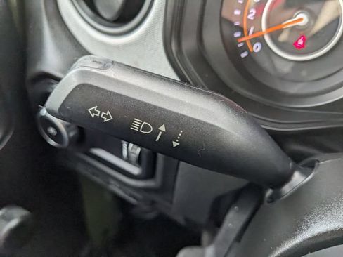 Used 2024 Jeep Wrangler Sport AWD/4WD image 30