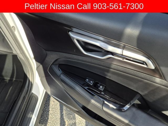 Used 2024 Kia Sportage EX FWD image 13
