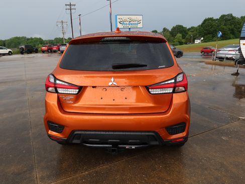 Used 2024 Mitsubishi Outlander Sport ES AWD/4WD image 5