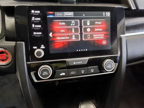 Used 2019 Honda Civic Sport image 25